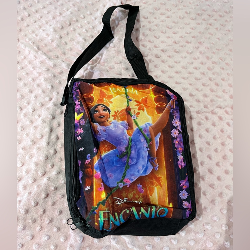 🔆New in Package Encanto Lunchbox